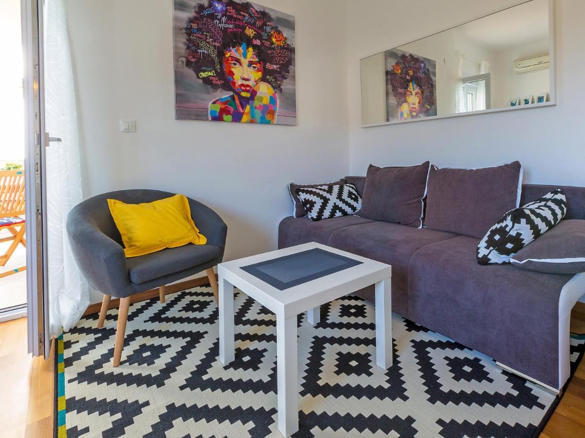 Apartment Cvit 1 By Interhome Кленовица Екстериор снимка